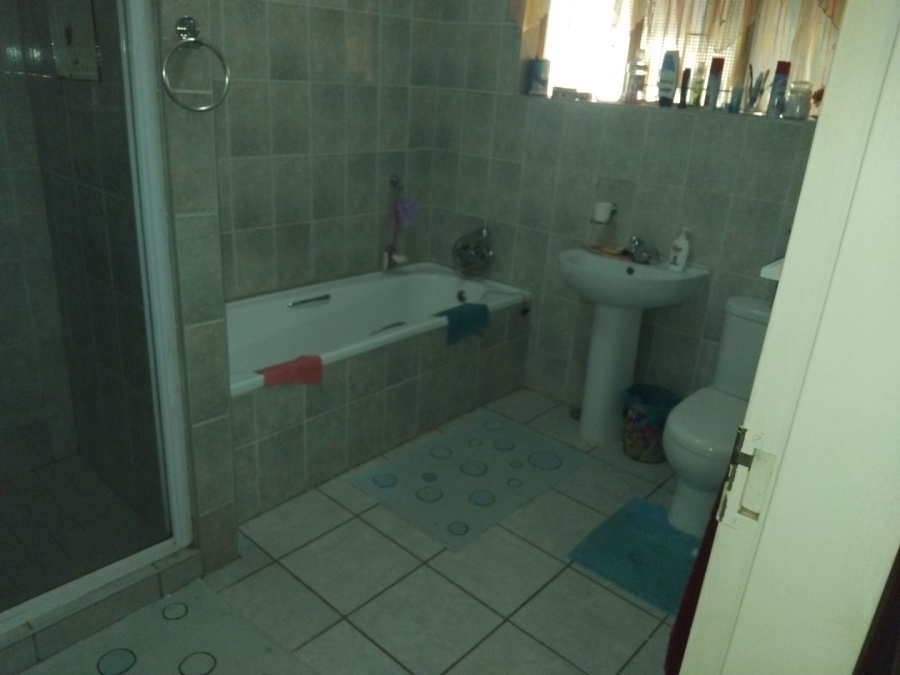 4 Bedroom Property for Sale in Stilfontein Ext 4 North West